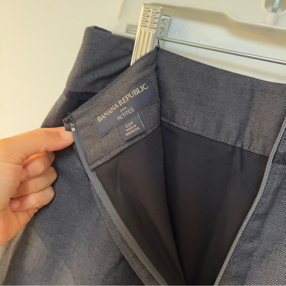 Banana Republic - Grey & Black Mini Skirt - Size Petite 00P - Picture 6 of 10